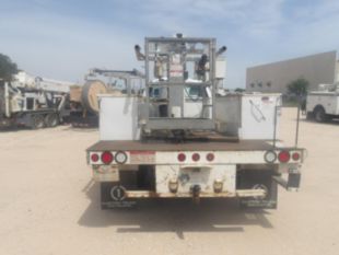 Versalift Telecom Aerial Device Cable Placer on 2017 Ford F550 4x2