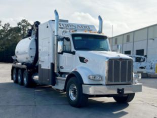 2026 Peterbilt 567 8x6 Tornado Global Hydrovac F4 Ecolite Hydrovac Truck