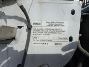 Versalift VTP-40-NE Cable Placer on 2019 Ford F750 4x2