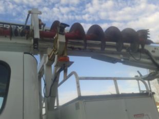 2016 Freightliner M2 4x2 Automatic Terex Commander 4047 Digger Derrick Truck