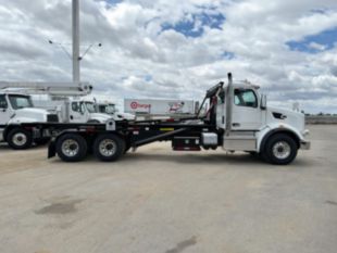 2024 Peterbilt 567 6x4 Spartan SRO60SC Roll-Off Truck