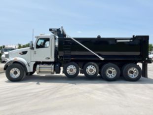 2026 Peterbilt 567 10x4 18' Load King Dump Truck
