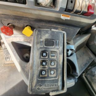 2020 Kenworth T-880 6x4 Galbreath U5-OR-174 Roll-Off Truck