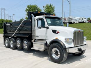 2026 Peterbilt 567 10x4 18' Load King Dump Truck