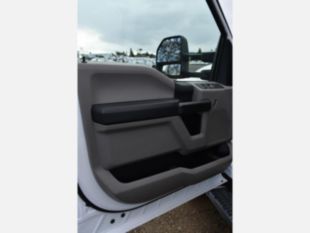 2019 Ford F-550 Crew Cab Powerstroke 4x4 "Rail Gear Equipped" Box Truck