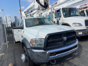 2016 Dodge  5500 Hemi Powered 4x4 Terex LT-40 Bucket Truck