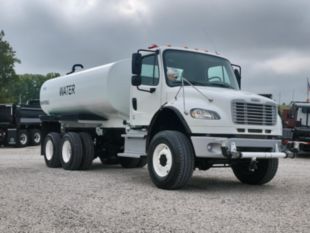 2015 Freightliner M2106 6x6 Load King 4000 Gallon Water Truck