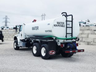 2015 Freightliner M2106 6x6 Load King 4000 Gallon Water Truck