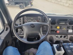 2015 Freightliner M2106 6x6 Load King 4000 Gallon Water Truck