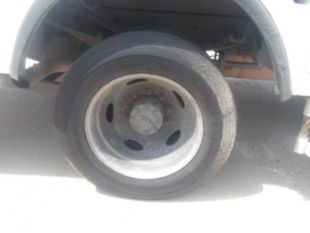 Versalift Telecom Aerial Device Cable Placer on 2017 Ford F550 4x2