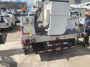2016 Ford F-550 Powerstroke Diesel 4x4 Versalift SST-40-EIH Bucket Truck