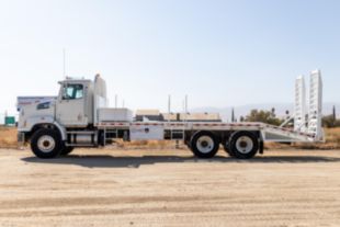 2017 WESTERN STAR 4700SB 6x4 Equipment Hauler