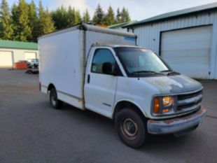 1998 Chevrolet 3500 / Grumman Olson Cargo Van