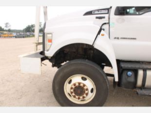 2017 Ford F-750 Crew Cab 4x4 Terex TC-65 Bucket Truck