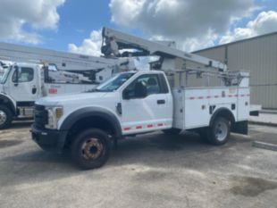 2019 Ford F-450 4x2 Versalift SST-36-NE Bucket Truck