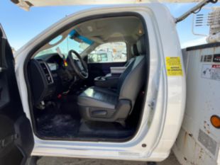 2017 Dodge 5500 4x4 Hemi Powered 2008 Terex HR-37M Material Handler Bucket Truck