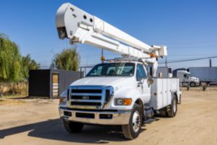 2017 International 7300 4x4 Terex 5TC-55 Bucket Truck