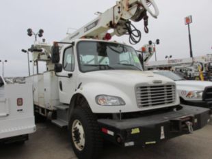 Terex Commander 4047 Digger Derrick on 2016 Freightliner M2106 4x4