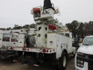 Terex Commander 4047 Digger Derrick on 2016 Freightliner M2106 4x4