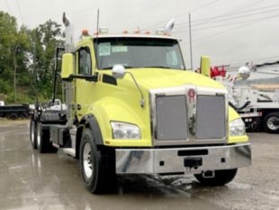 2025 Kenworth T880 6x4 Galbreath U5-OR-174 Roll-Off Truck