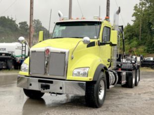 2025 Kenworth T880 6x4 Galbreath U5-OR-174 Roll-Off Truck