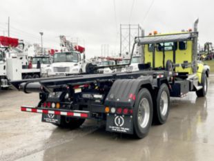 2025 Kenworth T880 6x4 Galbreath U5-OR-174 Roll-Off Truck