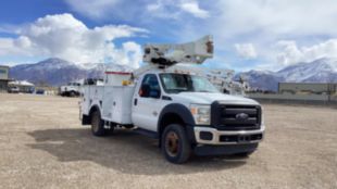 2015 Ford F-550 4x2 Versalift SST-37-EIH-01 Bucket Truck