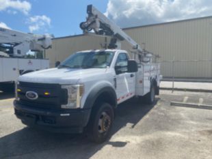 2019 Ford F-450 4x2 Versalift SST-36-NE Bucket Truck