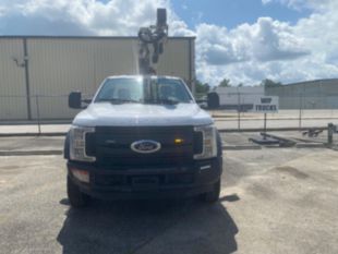 2019 Ford F-450 4x2 Versalift SST-36-NE Bucket Truck