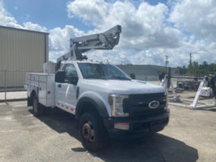 2019 Ford F-450 4x2 Versalift SST-36-NE Bucket Truck