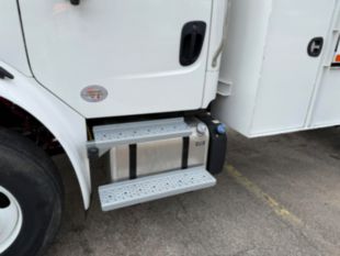 2022 Freightliner M2 Diesel 4x2 Load King 1472 Chipper Truck