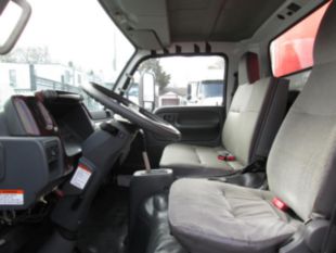 2007 UD 1400 Diesel 4x2 Box Truck