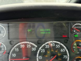 2022 Freightliner M2 Diesel 4x2 Load King 1472 Chipper Truck