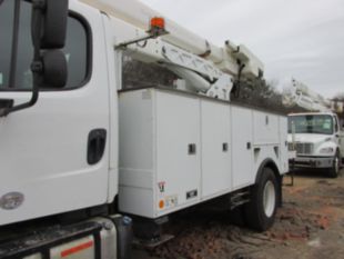 2016 Freightliner M2106 4x4 Terex HRX55 Bucket Truck