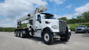 2016 Peterbilt 567 8x6 National 14127H Boom Truck