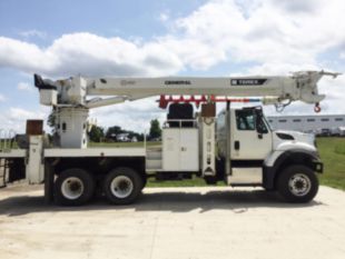 2016 IHC 7400 6x6 Terex General 65 Digger Derrick