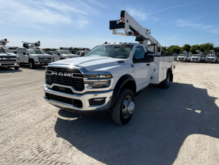 2025 RAM 5500 4x4 Versalift SST-40-EIH Bucket Truck