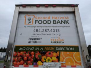 2015 Freightliner M2 Diesel Automatic Reefer Truck