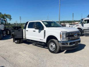 2024 Ford F350 4x4 Flatbed Truck