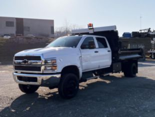 2022 Chevrolet 5500 4x4 11' Knapheide Dump Truck