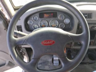 2016 Peterbilt 4x2 Stellar 10621 Service Truck