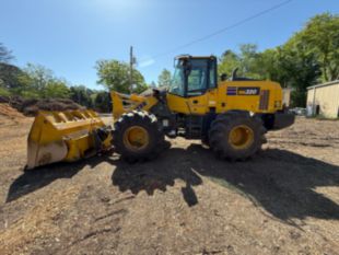 2023 KOMATSU WA320-8 Wheel Loader