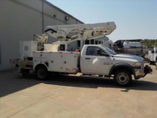 2014 Versalift VST-47MHI 2014 Dodge 5500 Regular Cab Bucket Truck