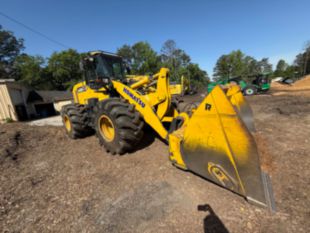 2023 KOMATSU WA320-8 Wheel Loader