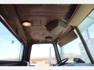 1990 Volvo WCA Diesel "NON-Runner" Roll Off