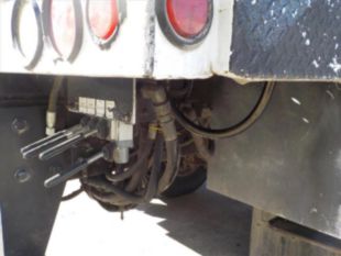 2019 Freightliner M2 4x4 Terex Commander 4047 Digger Derrick