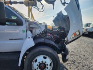 2019 Ford F-750 Diesel 4x2 Versalift TMD-2047T Digger Derrick Truck