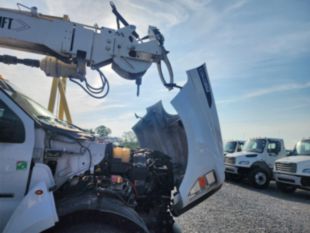 2019 Ford F-750 Diesel 4x2 Versalift TMD-2047T Digger Derrick Truck
