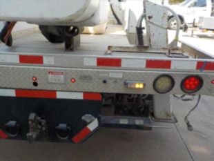 2014 Versalift VST-47MHI 2014 Dodge 5500 Regular Cab Bucket Truck