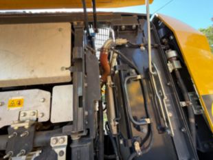 2023 KOMATSU WA320-8 Wheel Loader